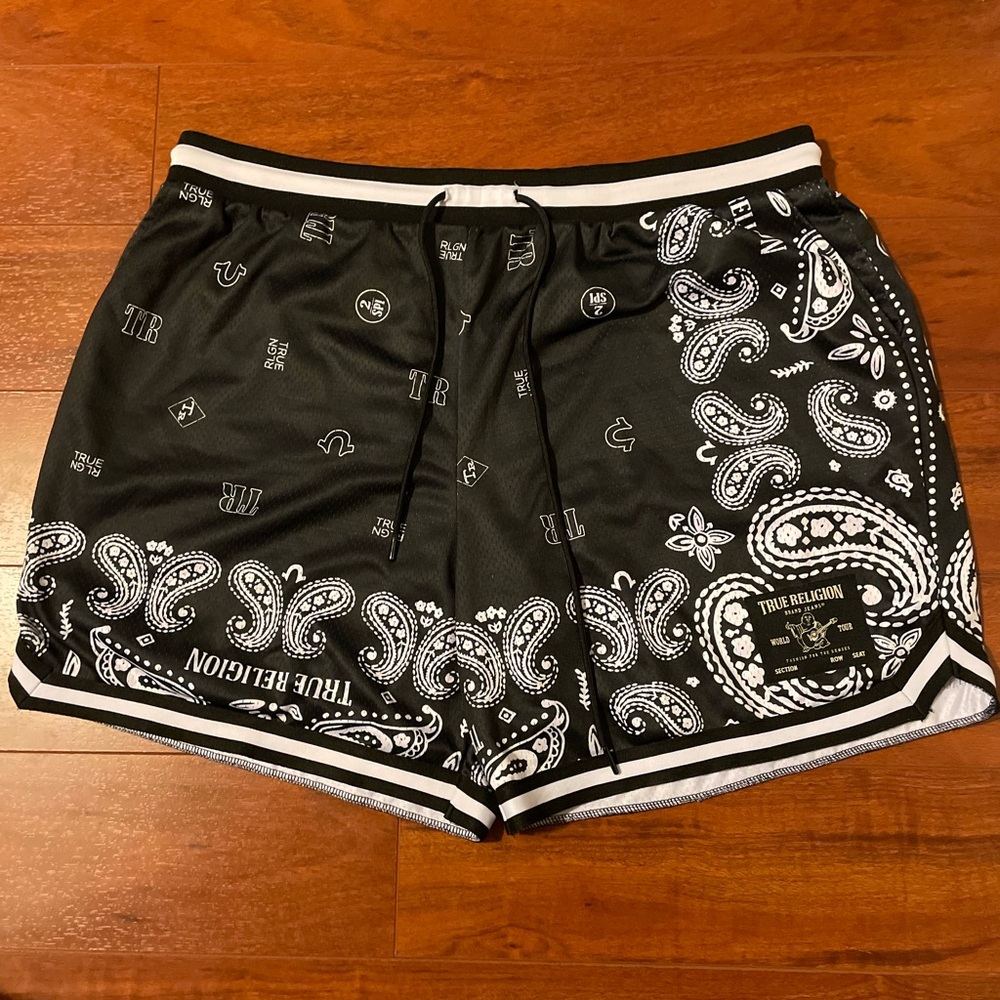 True Religion bandanna print mesh shorts (NWOT)